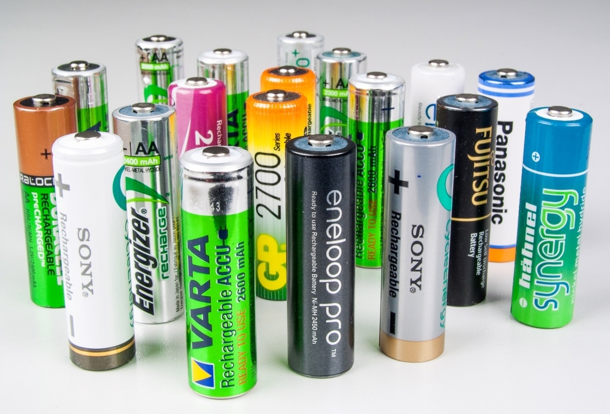 Aaa battery